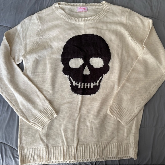 Pink Lily Sweaters - Pink Lily Bad to the Bone Skull Sweater, Large